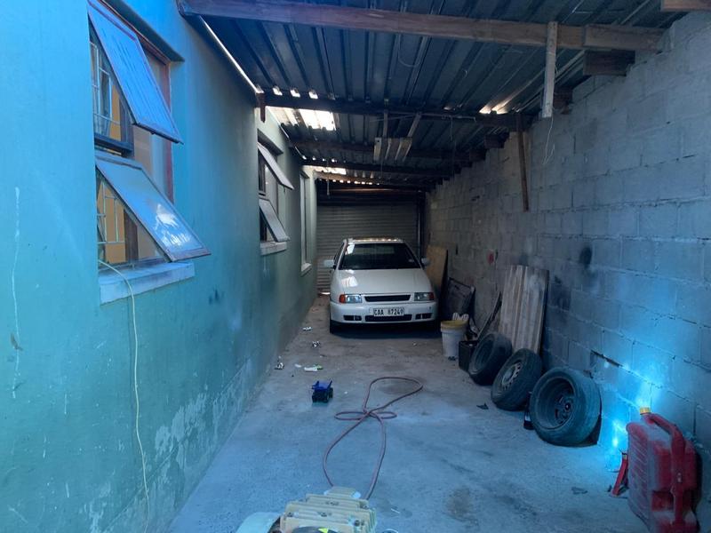 4 Bedroom Property for Sale in Beverly Park Western Cape